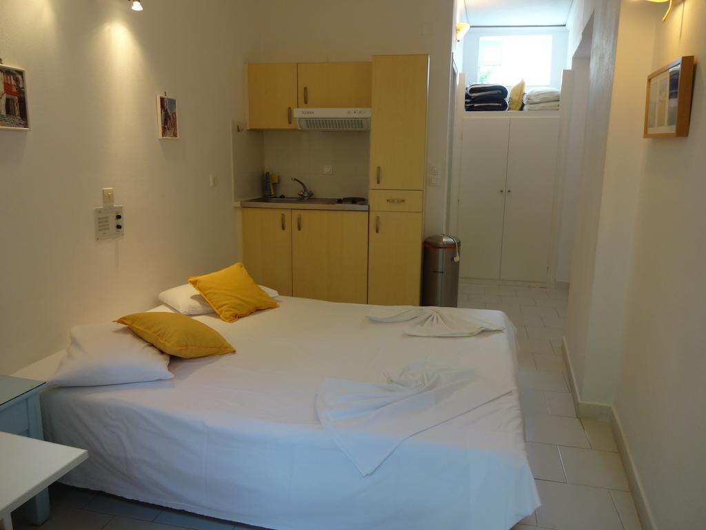 Remezzo Hotel & Studios Πυθαγόρειο Δωμάτιο φωτογραφία